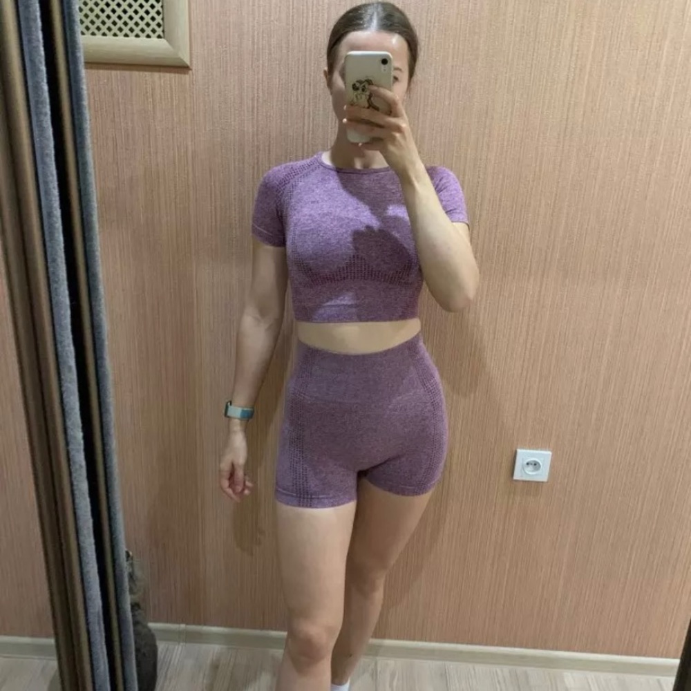 Purple seamless workout set